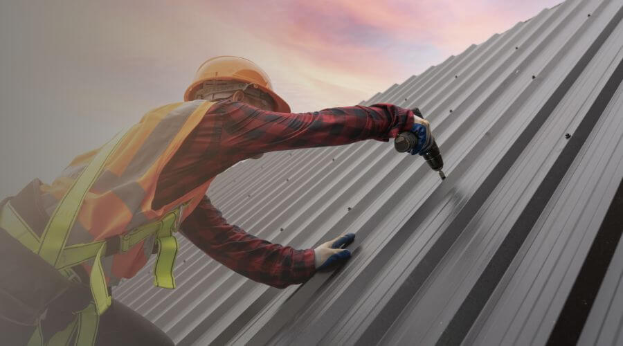 Professional gutter cleaning in Round Top, NY